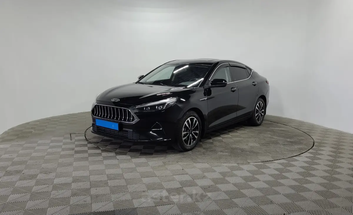 2022 JAC J7