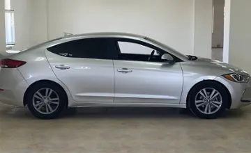 Hyundai Elantra 2017 года за 6 350 000 тг. в Актобе фото 4