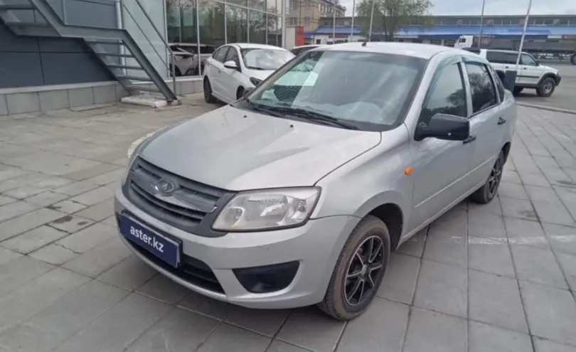 LADA (ВАЗ) Granta 2015 года за 2 000 000 тг. в Уральск