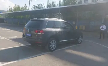 Volkswagen Touareg 2007 года за 6 500 000 тг. в Алматы фото 3