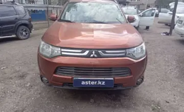 Mitsubishi Outlander 2012 года за 7 400 000 тг. в Уральск фото 2