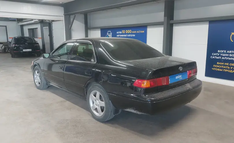 Toyota Camry 2000 года за 3 000 000 тг. в Астана фото 4