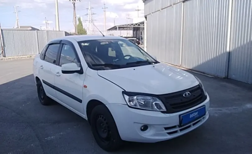 LADA (ВАЗ) Granta 2014 года за 3 500 000 тг. в Атырау фото 3