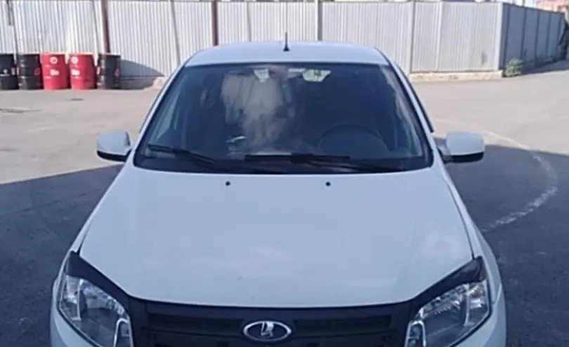 LADA (ВАЗ) Granta 2014 года за 3 500 000 тг. в Атырау фото 2