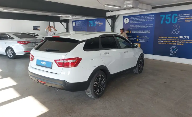 LADA (ВАЗ) Vesta Cross 2021 года за 6 500 000 тг. в Астана фото 3
