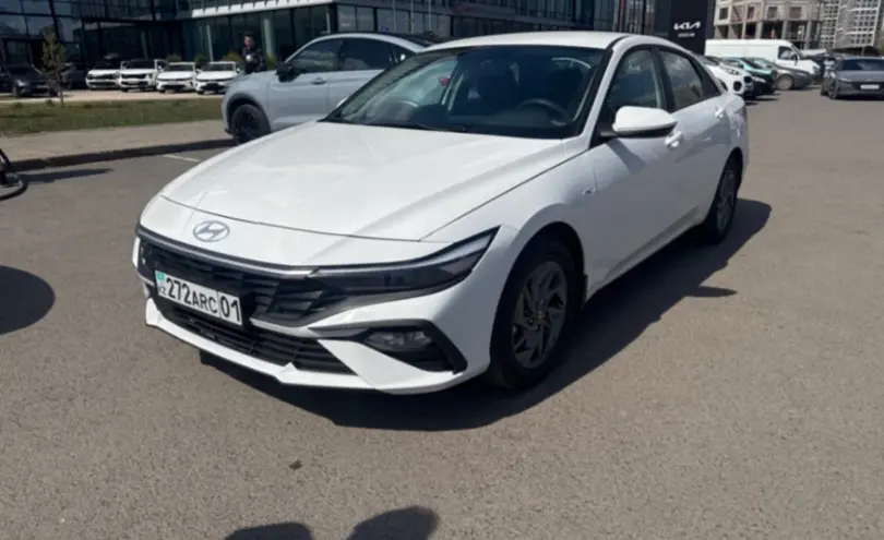 Hyundai Elantra 2024 года за 10 000 000 тг. в Астана