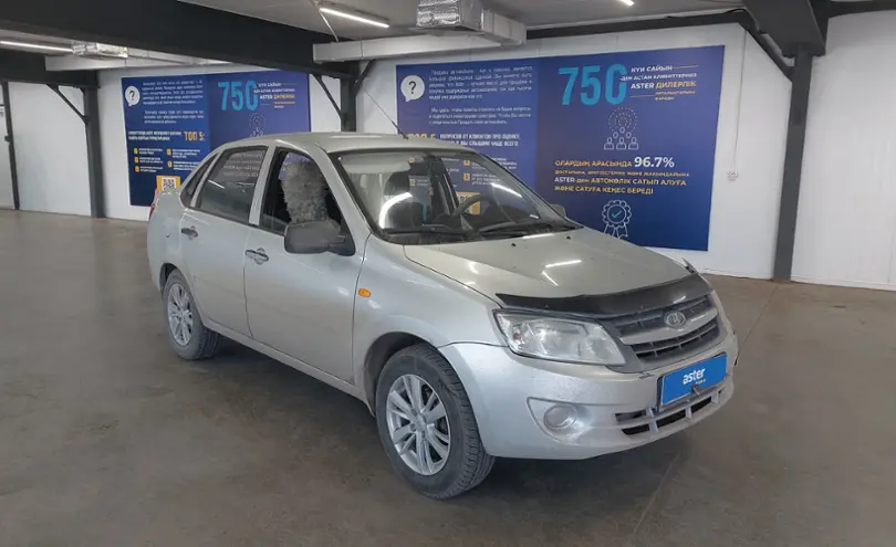 LADA (ВАЗ) Granta 2012 года за 2 500 000 тг. в Астана фото 2