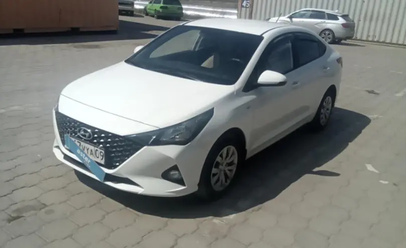 Hyundai Accent 2021 года за 7 500 000 тг. в Караганда