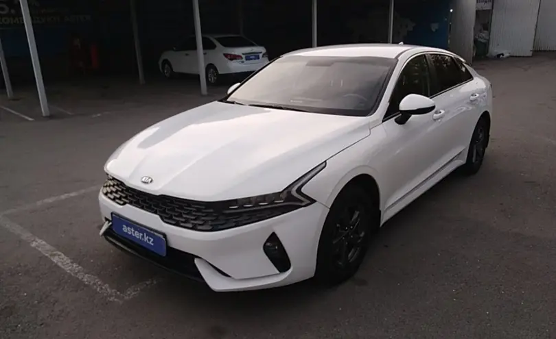 Kia K5 2021 года за 10 500 000 тг. в Алматы