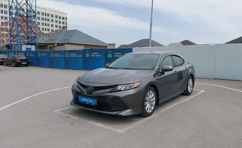 Toyota Camry 2020 года за 12 000 000 тг. в Шымкент