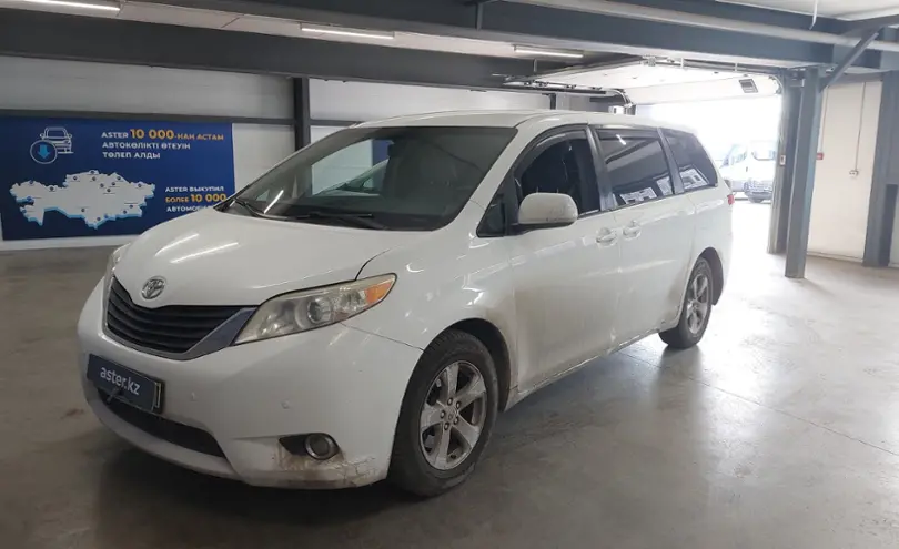 Toyota Sienna 2011 года за 8 000 000 тг. в Астана