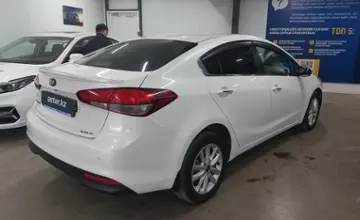 Kia Cerato 2017 года за 8 500 000 тг. в Астана фото 3
