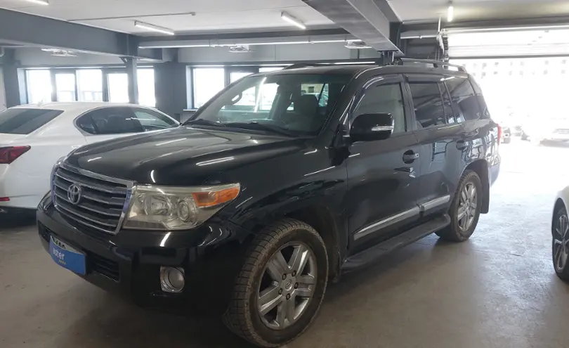 Toyota Land Cruiser 2012 года за 19 000 000 тг. в Астана