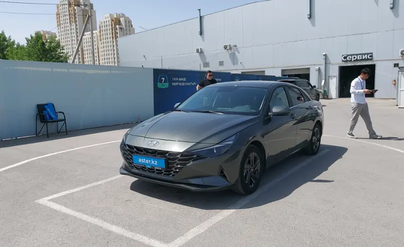 Hyundai Elantra 2022 года за 10 000 000 тг. в Шымкент