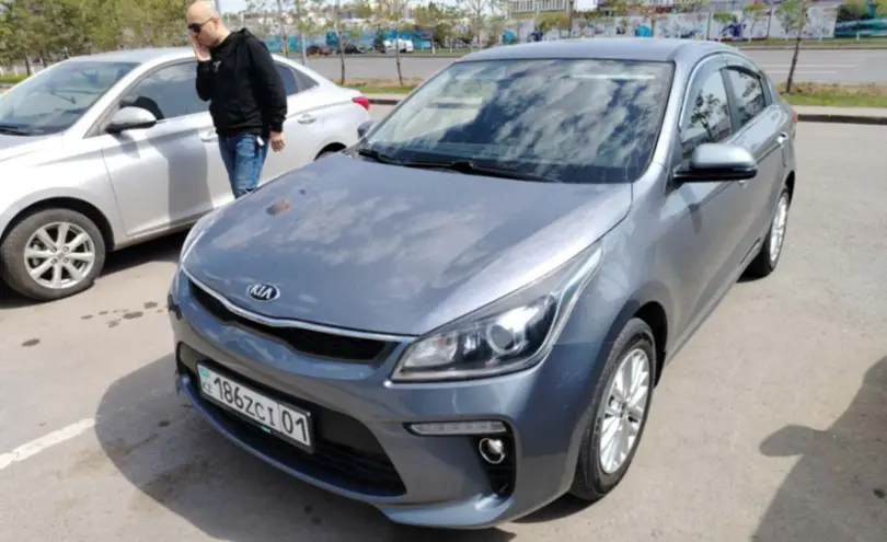 Kia Rio 2020 года за 7 500 000 тг. в Астана