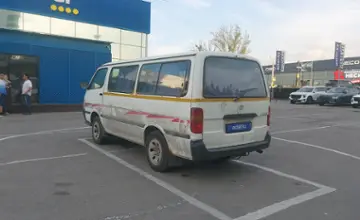 Toyota HiAce 2001 года за 2 500 000 тг. в Алматы фото 4