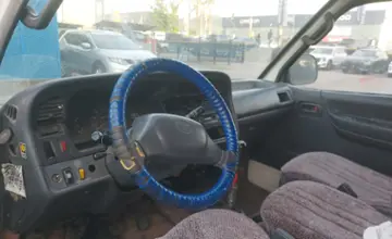 Toyota HiAce 2001 года за 2 500 000 тг. в Алматы фото 5