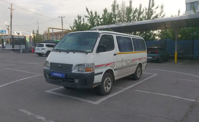 Toyota HiAce 2001 года за 2 500 000 тг. в Алматы