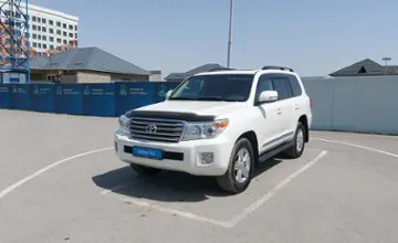 Toyota Land Cruiser 2014 года за 25 000 000 тг. в Шымкент фото 1