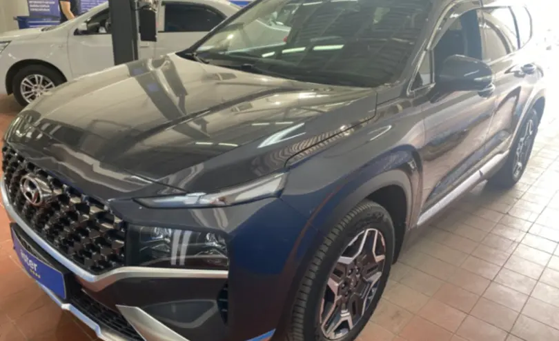 Hyundai Santa Fe 2023 года за 21 000 000 тг. в Астана