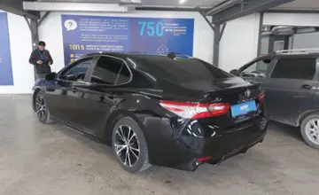 Toyota Camry 2019 года за 12 000 000 тг. в Астана фото 4