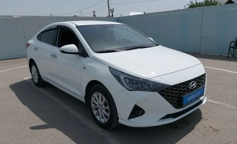 Hyundai Accent 2020 года за 8 100 000 тг. в Шымкент фото 2