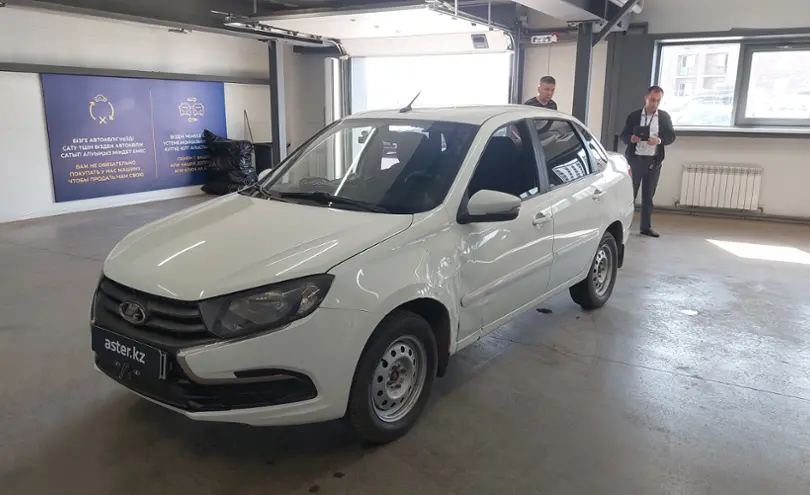 LADA (ВАЗ) Granta 2019 года за 4 000 000 тг. в Астана