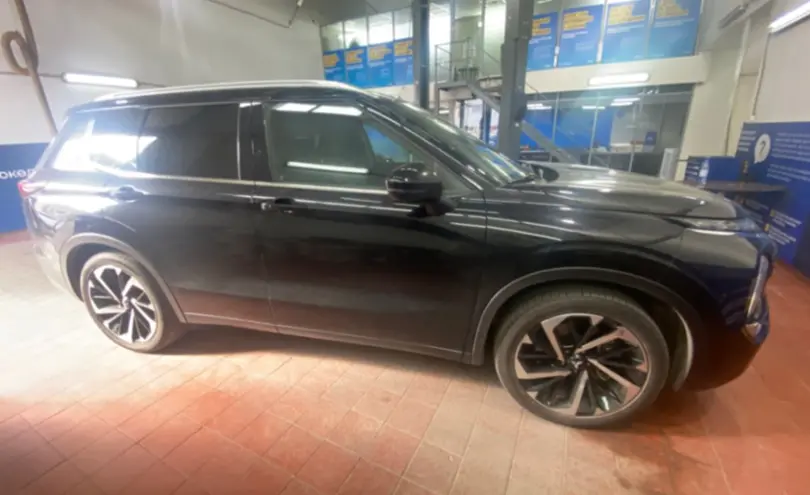 Mitsubishi Outlander 2024 года за 18 000 000 тг. в Астана фото 4
