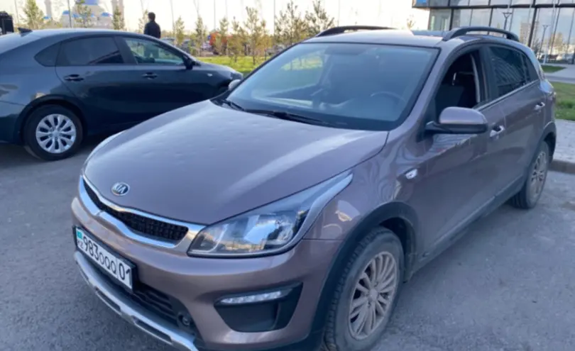 Kia Rio 2018 года за 8 500 000 тг. в Астана