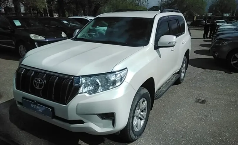 Toyota Land Cruiser Prado 2019 года за 20 550 000 тг. в Актобе