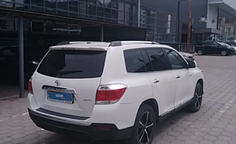 Toyota Highlander 2011 года за 11 000 000 тг. в Караганда фото 5