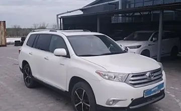 Toyota Highlander 2011 года за 11 000 000 тг. в Караганда фото 3