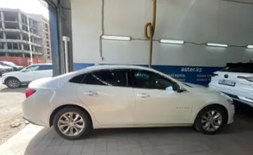 Chevrolet Malibu 2020 года за 8 000 000 тг. в Астана фото 4