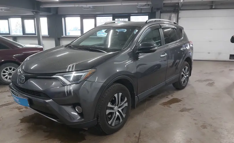Toyota RAV4 2017 года за 12 000 000 тг. в Астана