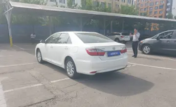 Toyota Camry 2015 года за 10 200 000 тг. в Алматы фото 4