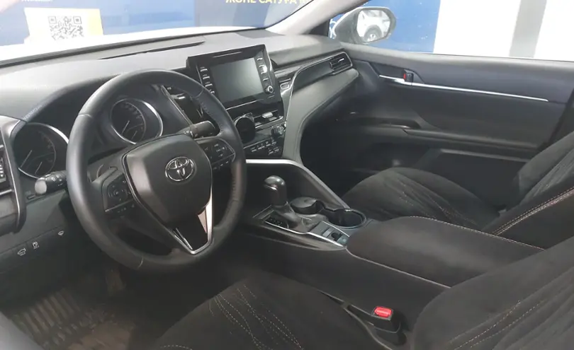 Toyota Camry 2021 года за 13 500 000 тг. в Астана фото 5