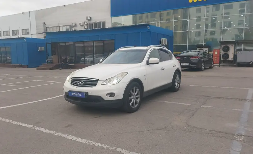 Infiniti QX50 2015 года за 13 000 000 тг. в Алматы