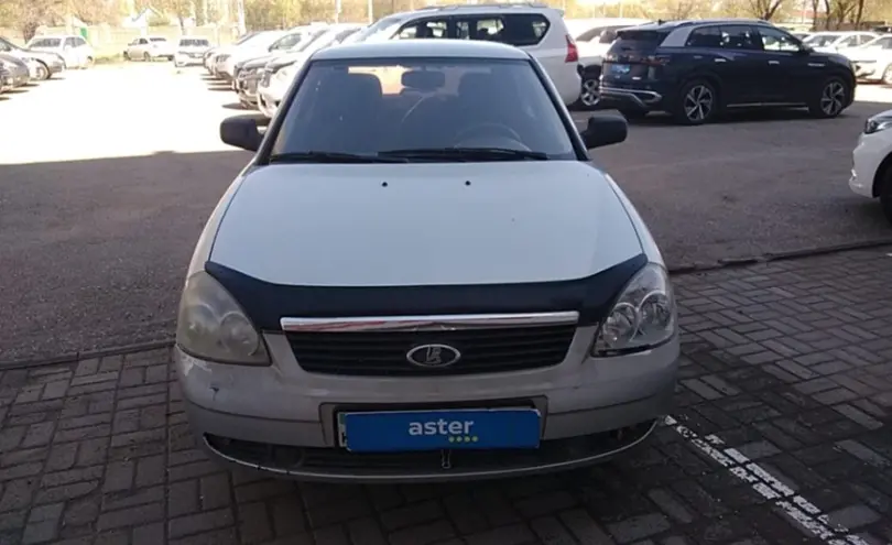 LADA (ВАЗ) Priora 2010 года за 2 500 000 тг. в Актобе фото 2