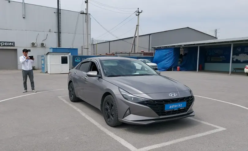 Hyundai Elantra 2021 года за 9 200 000 тг. в Шымкент фото 2