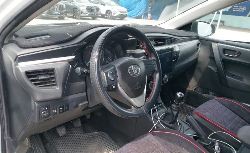Toyota Corolla 2015 года за 6 500 000 тг. в Шымкент фото 5