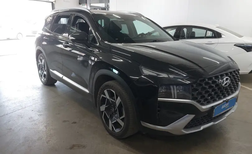Hyundai Santa Fe 2022 года за 18 500 000 тг. в Астана фото 2