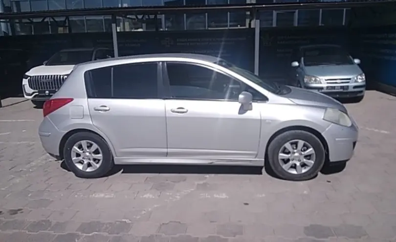 Nissan Tiida 2010 года за 4 000 000 тг. в Караганда фото 4