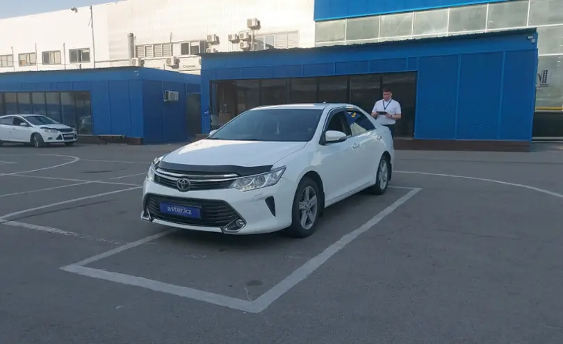 Toyota Camry 2015 года за 11 000 000 тг. в Алматы