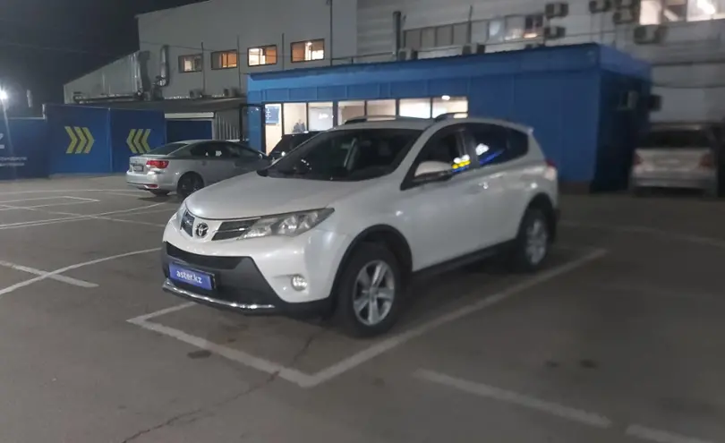 Toyota RAV4 2014 года за 11 000 000 тг. в Алматы