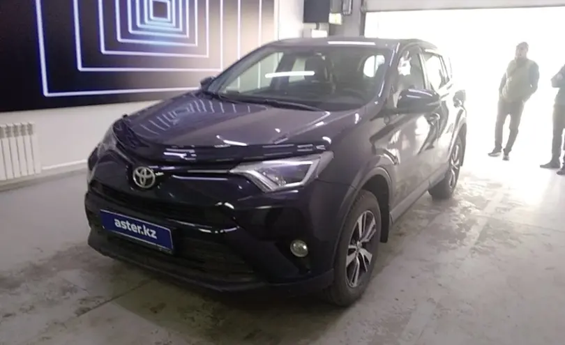 Toyota RAV4 2016 года за 11 000 000 тг. в Павлодар