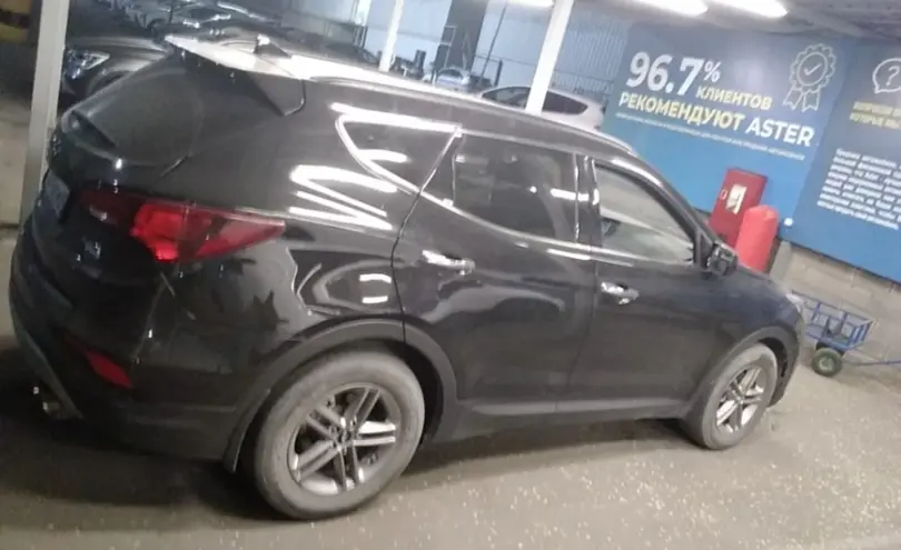 Hyundai Santa Fe 2017 года за 11 000 000 тг. в Алматы фото 4