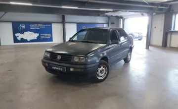 Volkswagen Vento 1995 года за 1 500 000 тг. в Астана фото 1