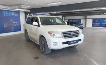 Toyota Land Cruiser 2013 года за 20 000 000 тг. в Астана фото 2