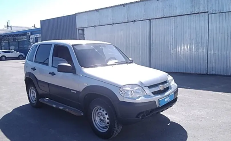 Chevrolet Niva 2014 года за 3 500 000 тг. в Атырау фото 3