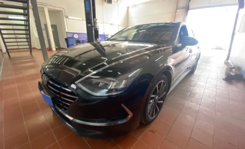 Hyundai Sonata 2019 года за 11 000 000 тг. в Астана